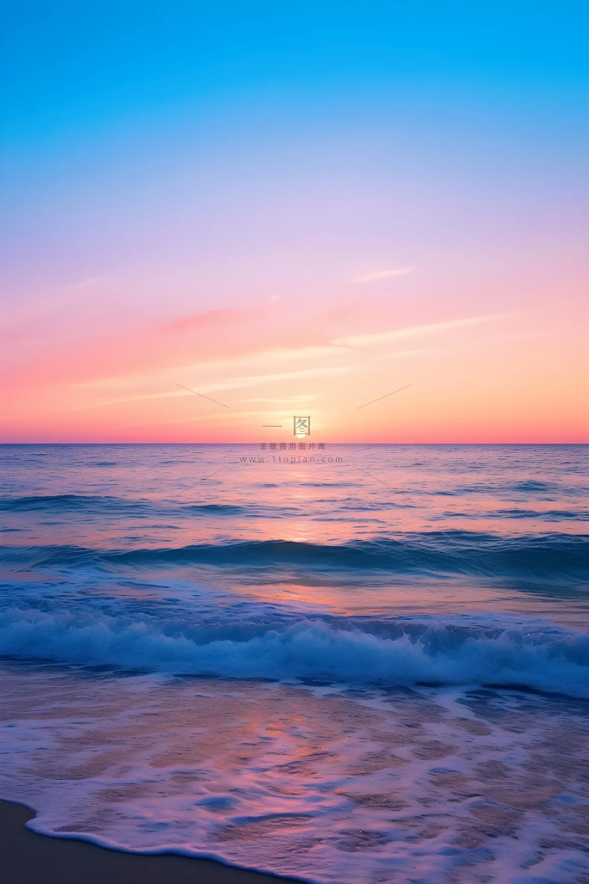 海边沙滩渐变浪漫落日背景