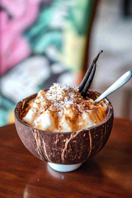 下午茶甜品椰子壳美食摄影图