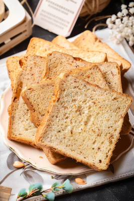 全麦吐司面包甜点美食摄影图