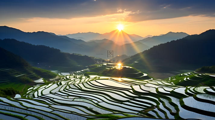 日落时的中国农村梯田鸟瞰摄影图