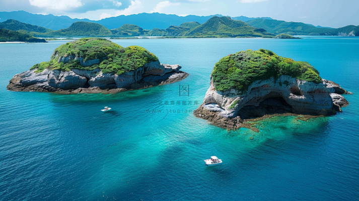 夏日海滩蓝色海洋度假摄影图