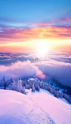 冬季夕阳晚霞雪山山林立冬小寒大寒小雪摄影图