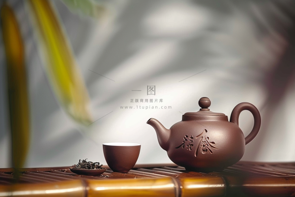 绿荫下的茶室品茶安静淡雅摄影图