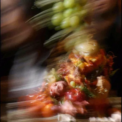 美食寿司水果烤肉拼盘蔬菜,朦胧摄影质感摄影图 美食寿司水果烤肉拼盘蔬菜,朦胧摄影质感摄影图