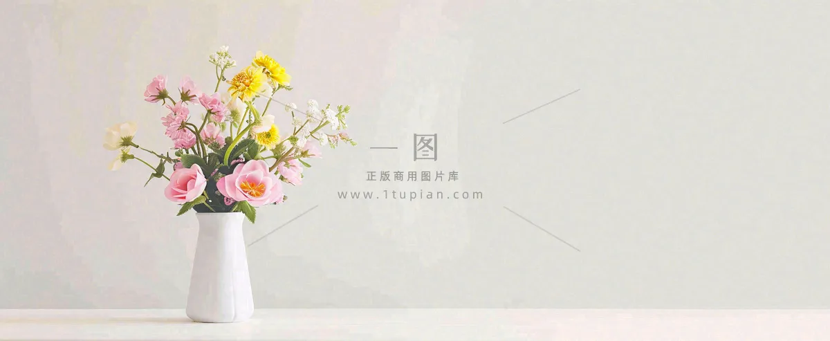 桌面花瓶花束简约情人节花束室内装饰摄影图
