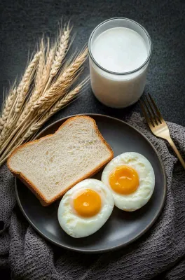 营养美味早餐面包吐司牛奶摄影图