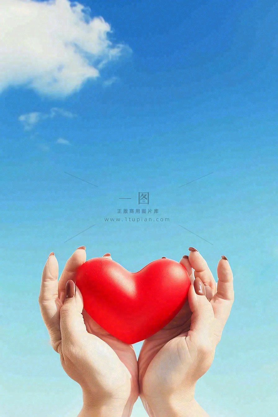 意外险业务保障金融理财背景