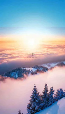 冬季夕阳晚霞雪山山林立冬小寒大寒小雪摄影图