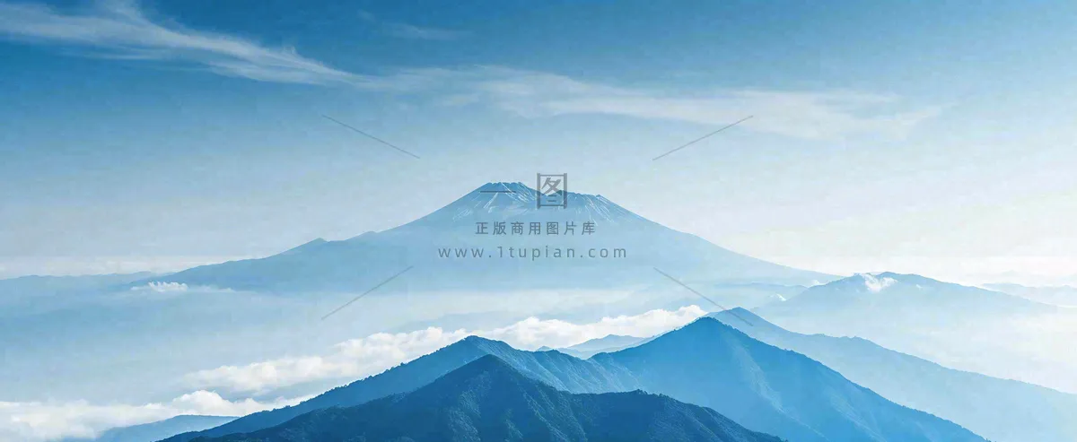 雪山山脉云层云端意境冰山,自然风景冬天蓝天白云摄影图