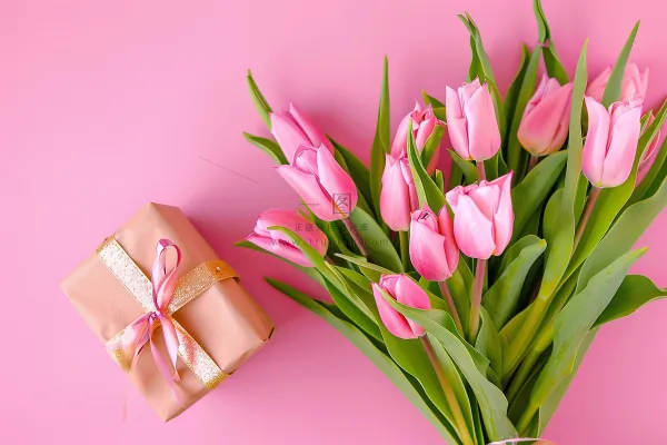 粉色鲜花礼物礼盒妇女节女神节摄影图