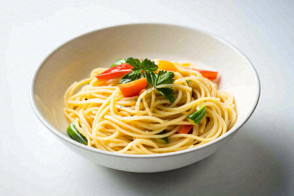 意大利面番茄芝士面西餐美食摄影图