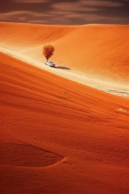 红棕简约大气秋季意境节气海报背景 红棕简约大气秋季意境节气海报背景