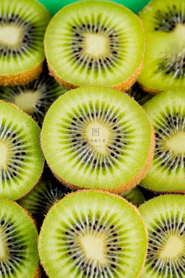 新鲜水果猕猴桃摄影图