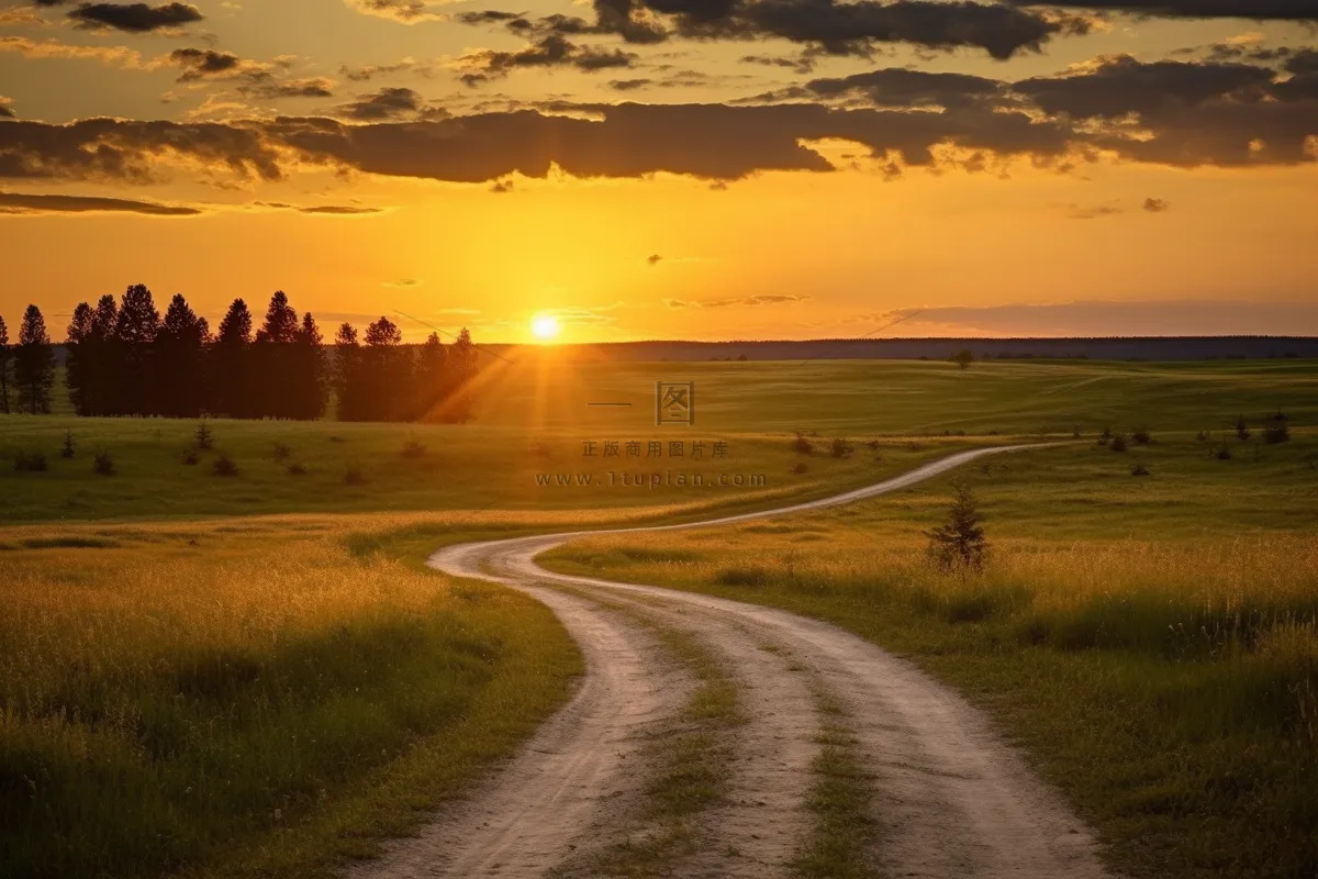 夕阳落日草原小路晚霞摄影图