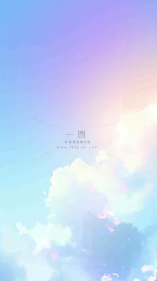 自然紫蓝色天空云层云彩漂浮浪漫阳光摄影