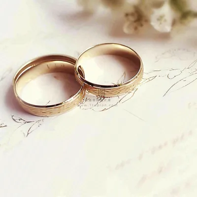 爱情婚礼婚姻戒指珠宝配饰，浪漫情人节摄影图