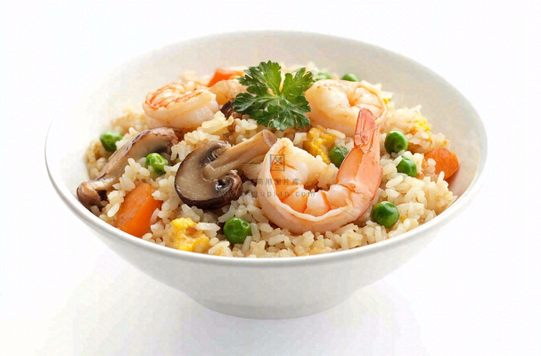 虾仁时蔬炒饭蘑菇美食摄影图