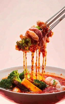 凉拌钵钵鸡水煮美食摄影图