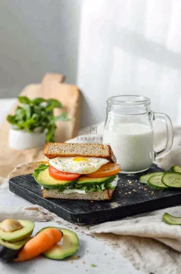 营养美味早餐面包吐司牛奶摄影图