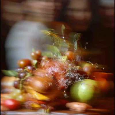 美食寿司水果烤肉拼盘蔬菜,朦胧摄影质感摄影图 美食寿司水果烤肉拼盘蔬菜,朦胧摄影质感摄影图