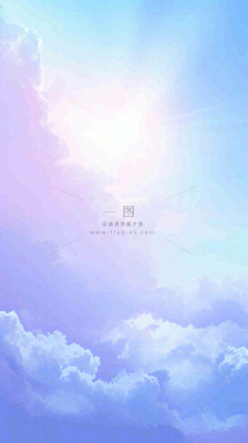 自然紫蓝色天空云层云彩漂浮浪漫阳光摄影