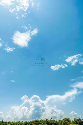 蓝天白云天气天空摄影图