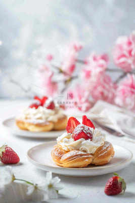 面包蛋糕甜点美食摄影图