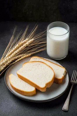 营养美味早餐面包吐司牛奶摄影图