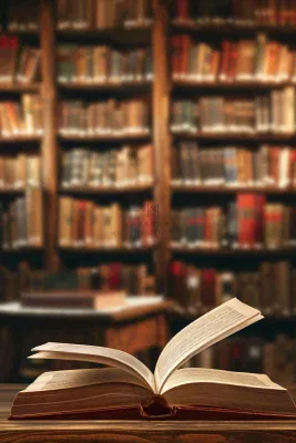 图书馆翻开的书本知识阅读教师节摄影图