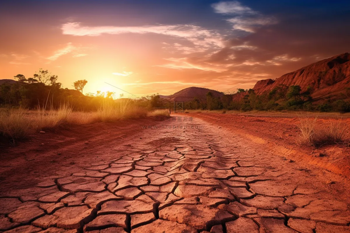 缺水干裂的土地地面干枯摄影图
