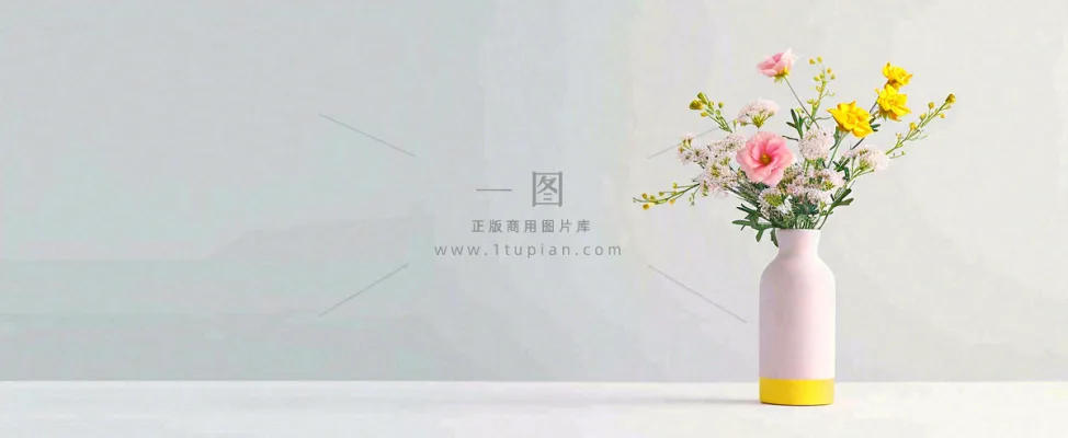 桌面花瓶花束简约情人节花束室内装饰摄影图 桌面花瓶花束简约情人节花束室内装饰摄影图