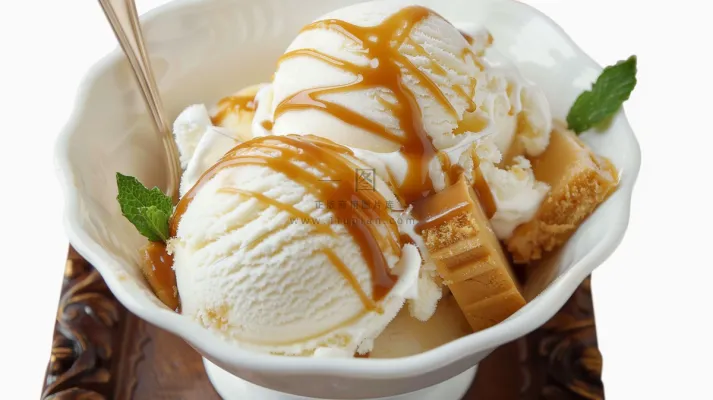 香草冰淇淋球甜点摄影图