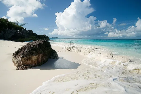 夏日海滩礁石蓝色度假摄影图