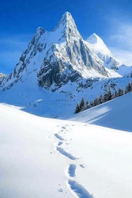高原高山雪山风光风景摄影图