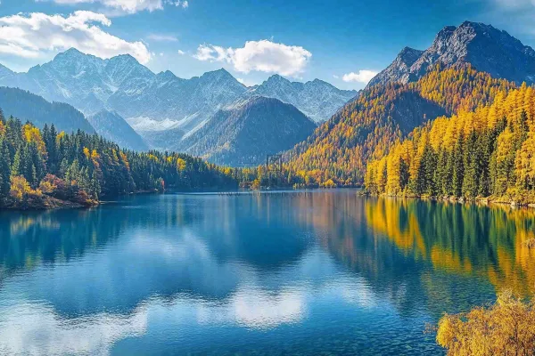 大自然风光风景高山森林湖泊摄影图 大自然风光风景高山森林湖泊摄影图
