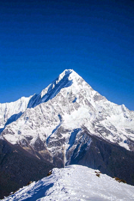高原高山雪山风光风景摄影图
