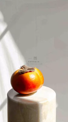 水果柿子苹果番茄芒果光影摄影，简约白色