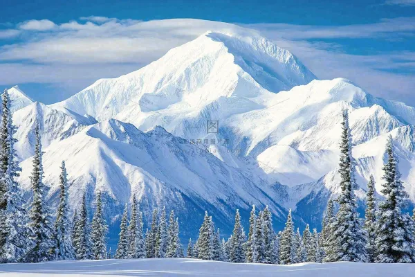 高原高山雪山风光风景摄影图