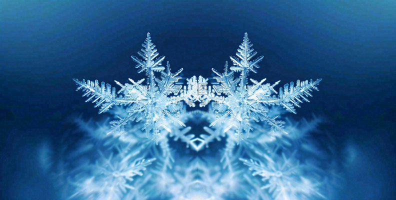 冬季雪花水晶蓝色寒冷小寒大寒大雪摄影图 冬季雪花水晶蓝色寒冷小寒大寒大雪摄影图