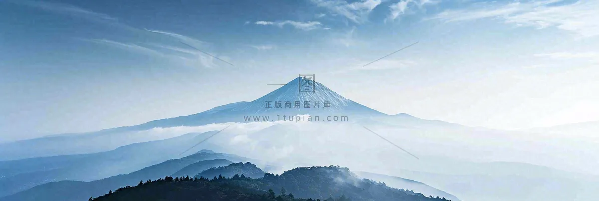 高山云层冰山雪山云雾意境,自然风景摄影图