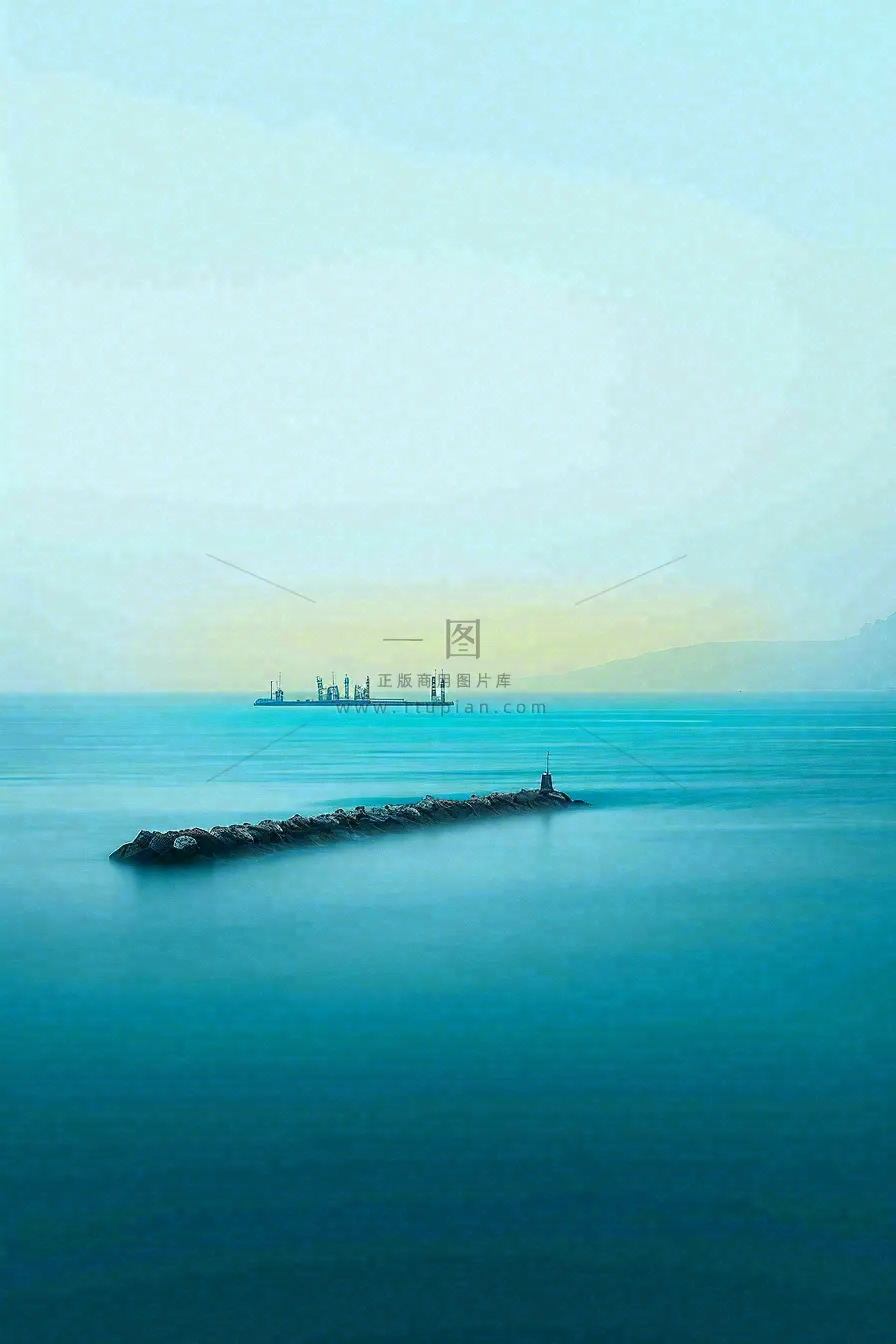 夏日海边海景蓝色清新海水游玩度假，大暑小暑