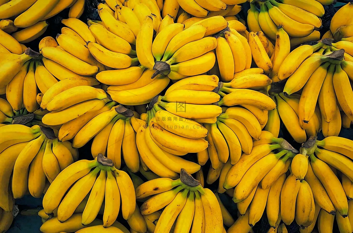 黄香蕉水果成熟摄影图