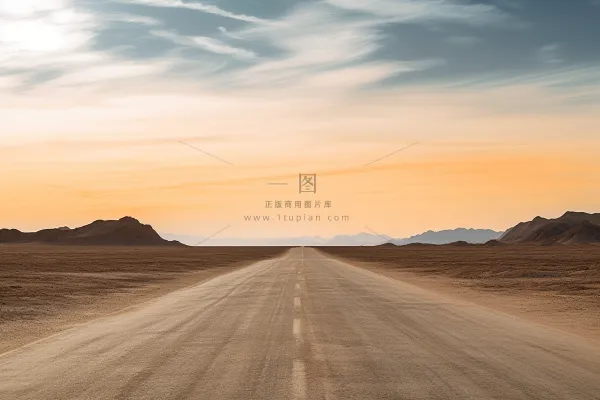 延绵的公路夕阳落日余晖晚霞摄影图