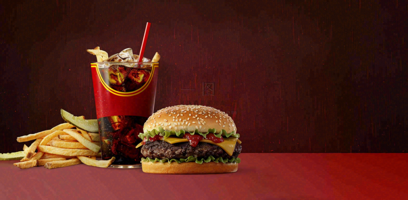 西餐美食汉堡薯条可乐美食摄影图