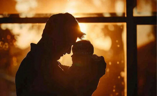 父亲节爸爸和孩子剪影亲情摄影图