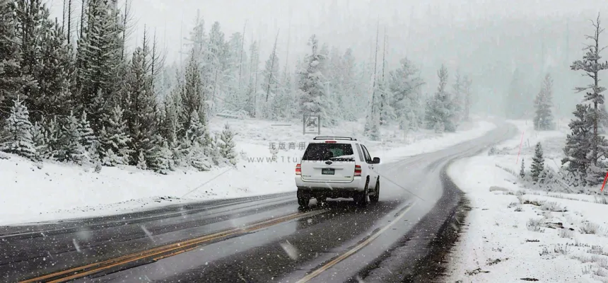 暴雪预警通知公告背景