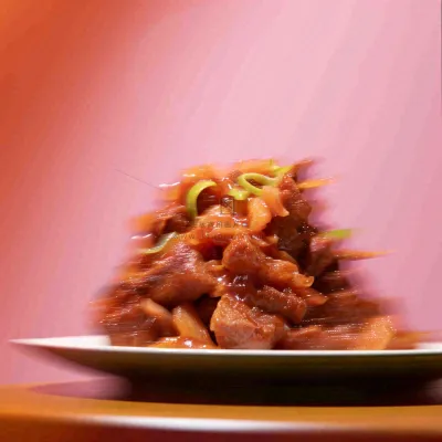 美食寿司水果烤肉拼盘蔬菜,朦胧摄影质感摄影图 美食寿司水果烤肉拼盘蔬菜,朦胧摄影质感摄影图